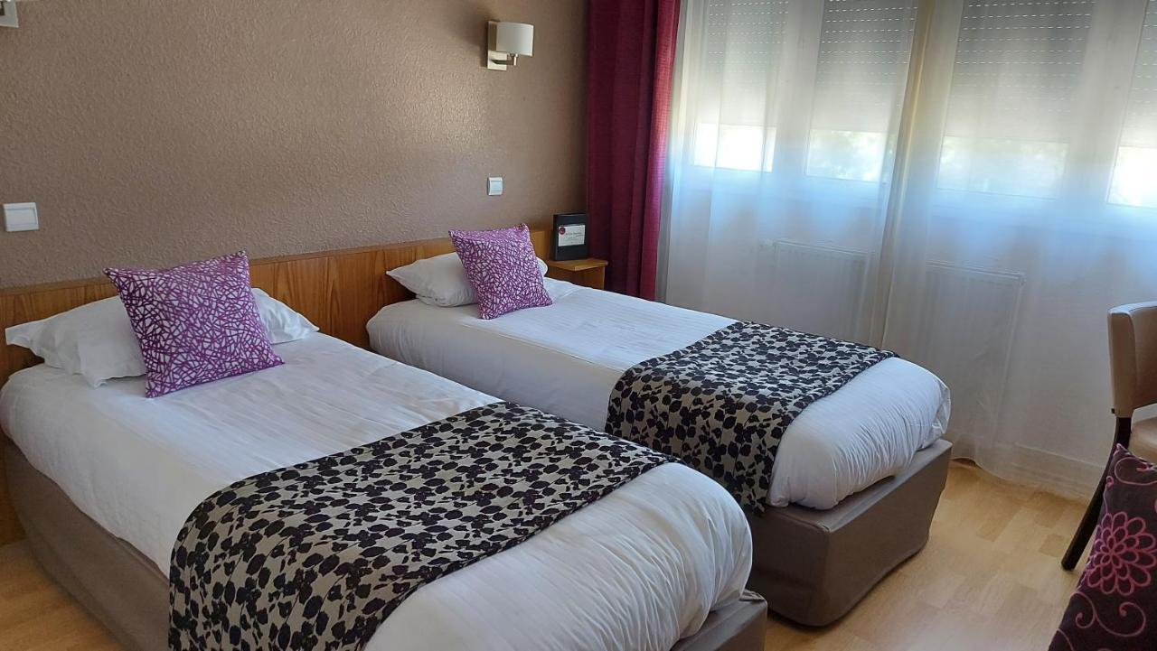 Hotel Brun Saint-Lattier ภายนอก รูปภาพ